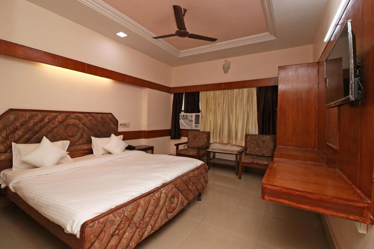 SPOT ON 37002 Hotel Natraj Bilāspur Exterior foto