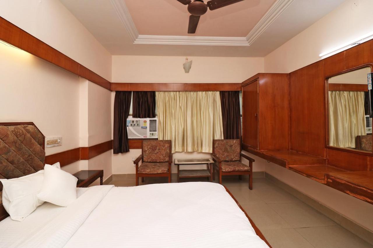 SPOT ON 37002 Hotel Natraj Bilāspur Exterior foto